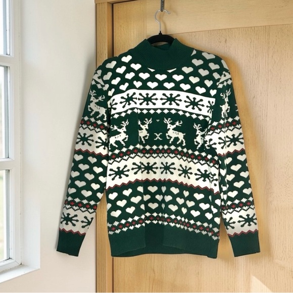 Sweaters - Ugly Christmas Sweater Reindeer Hearts Green/Red/White XL